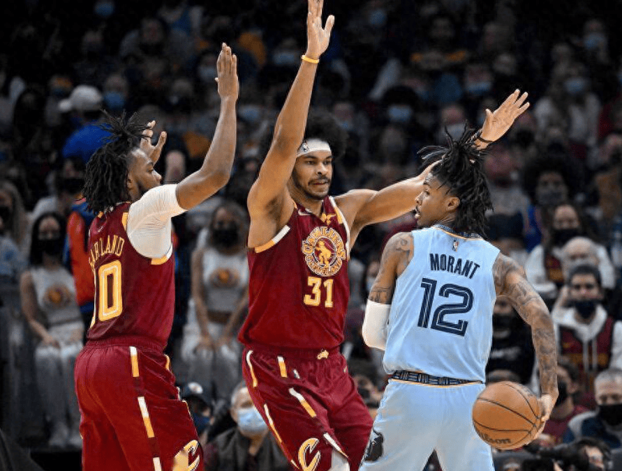 关于恶劣天气影响球员表现，赛季备受挑战的信息